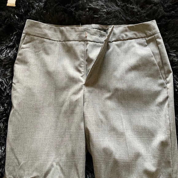 Zara pants - Picture 1 of 5